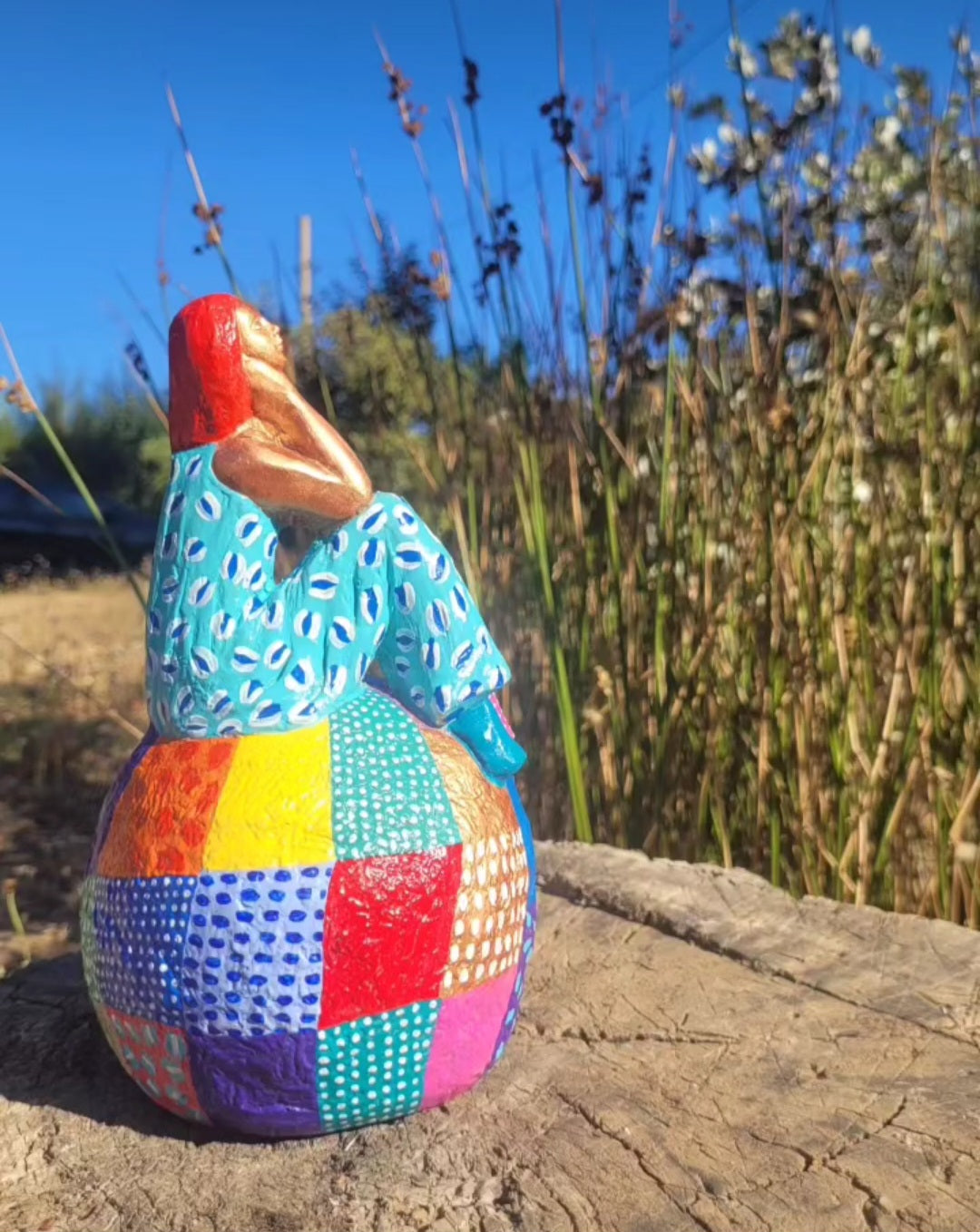 Mujer Multicolor en esfera 🎨